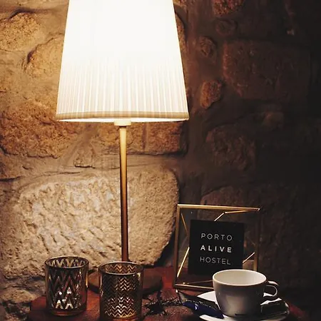 Hostel Alive Πόρτο