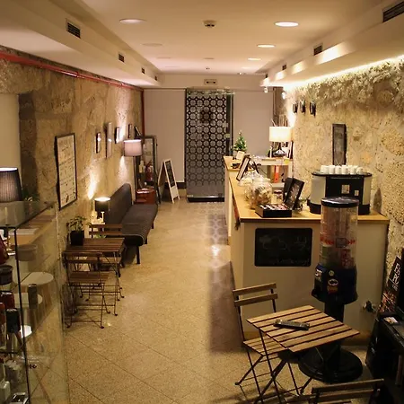 Auberge de jeunesse Alive *